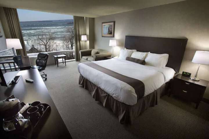 Room 10 of 45